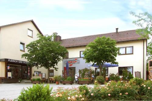 Ursensollen House | Gasthof Reif