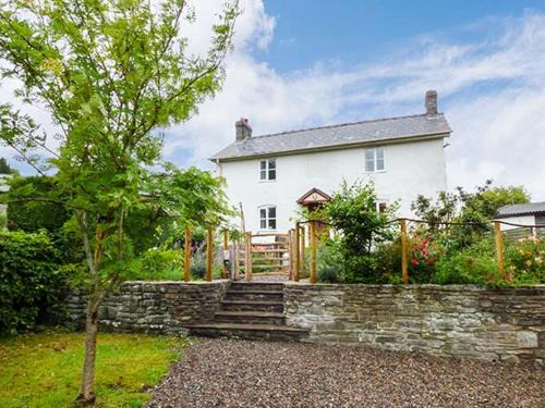 Painscastle House | Gatehouse