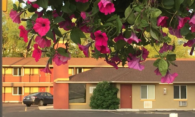 Lyman Hotel | Gateway Inn