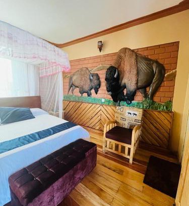Kasese Hotel | Gator's Hotel Kasese