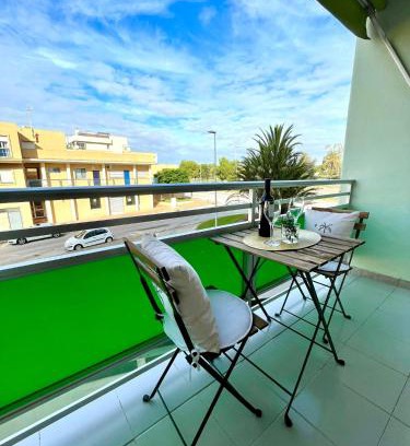 El Puerto de Santa Maria Apartment | GATU Villa Sol, junto a la playa , piscina, 2 baños, aire cc, terraza, " Preferente mayores de 21 años y familias "