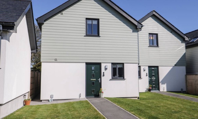 Brynteg Cottage | Cabin ∙ 2 bedrooms ∙ 4 guests