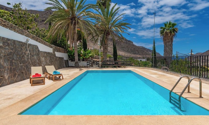 Mogan House | GC0282 Holiday house with shared pool in Mogán