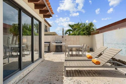 Gold Coast House | GC125B - Malmok Beach - 2BR condo perfect for families