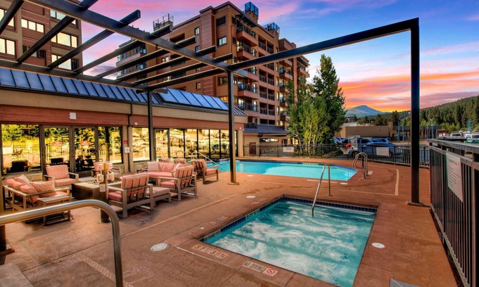 Peak 9 Condo | Ge At Breckenridge Chateaux 1023 2 Bedroom Condo by RedAwning