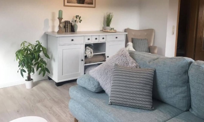 Staffelstein Apartment | Gemütliche Dachgeschosswohnung für bis zu 4 Personen mit Voll Ausgestatteter Küche