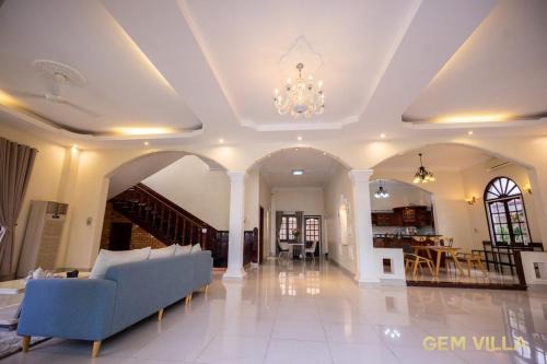 Thao Dien Villa | Gem Villa 10 - 5 Big Bedroom Big Pool Big Garden