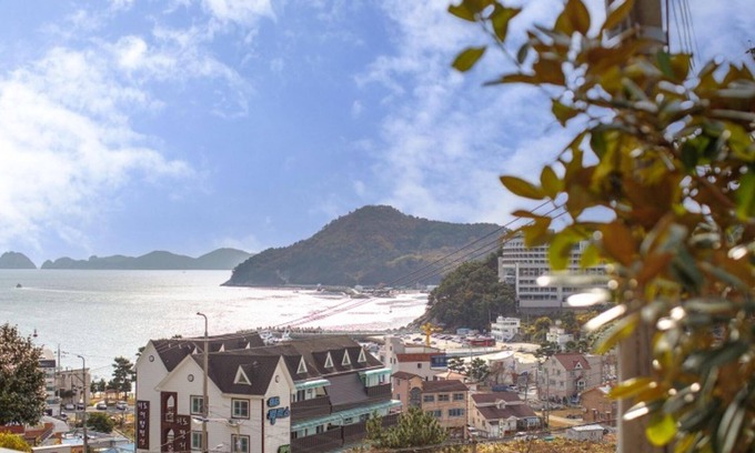 Irun-myeon House | Geoje Wahyeon 47 Pension