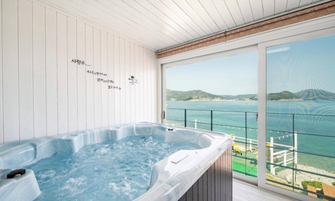 Irun-myeon House | Geojedo Merveille Pension
