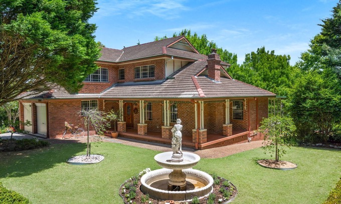 Berry House | George on George - Perfect country getaway in the heart of Berry