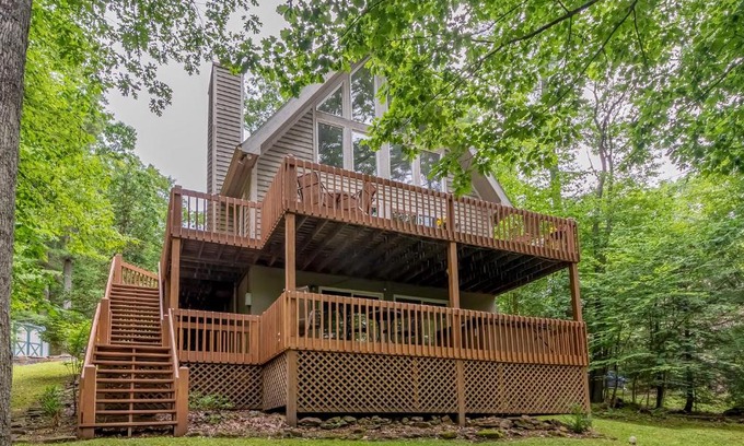 Swanton House | Georgias Place