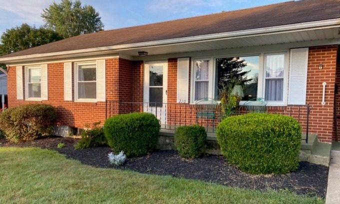 Staunton House | Georgie House - your second "home"