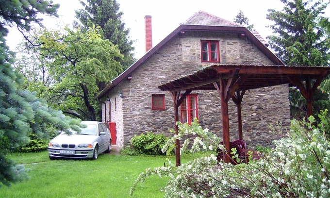 Velem House | Gereben Villa