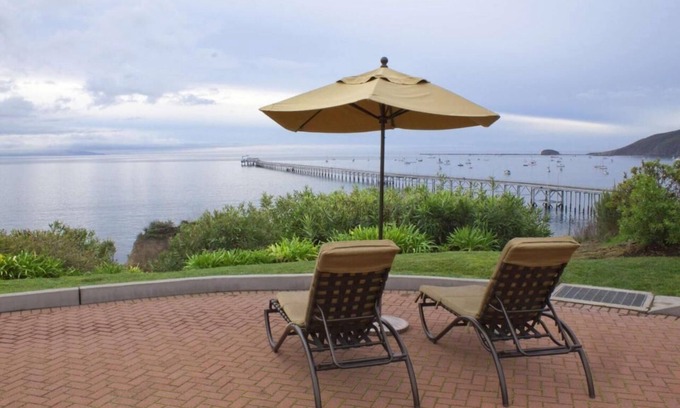 Avila Beach Hotel | Get Ready for Adventure! Free Parking, Onsite Pool, Near Bob Jones Bike Trail
