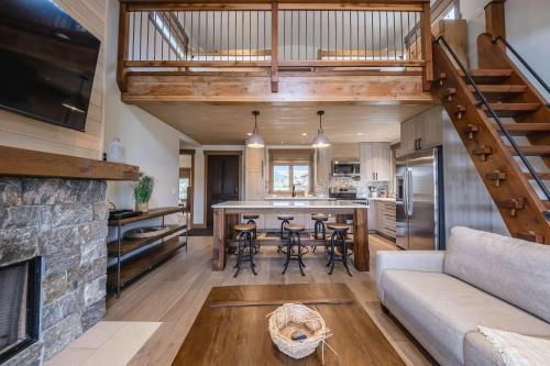 Eureka House | Getaway at the Wilderness Club