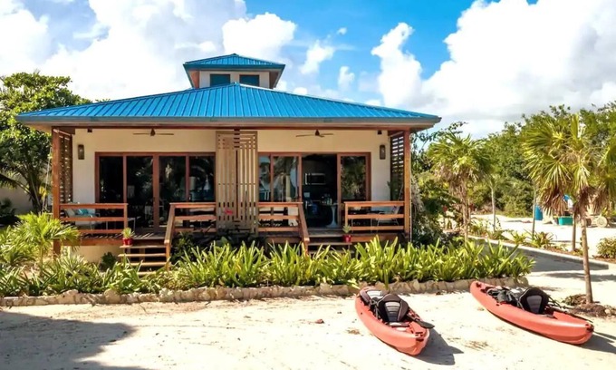 San Pedro Villa | Getaway Deal Private Estate Oasis with Staff by ALOM