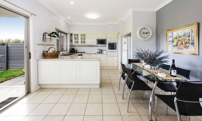 Bombira House | Getaway to a Cozy Rural Home in Mudgee