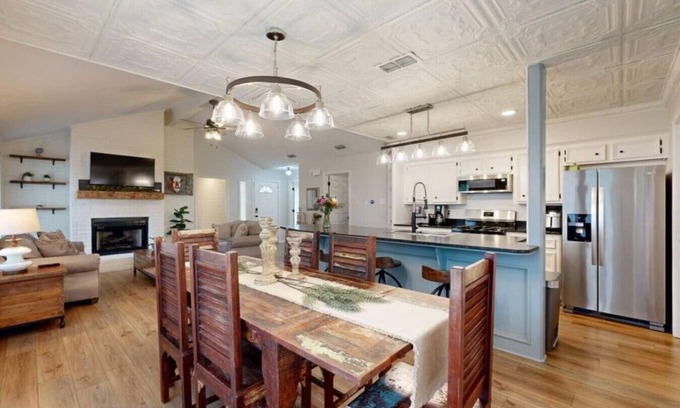 Blinn College-Bryan Campus Apartment | Gettysburg Getaway ~ Aggieland Vacation Rentals