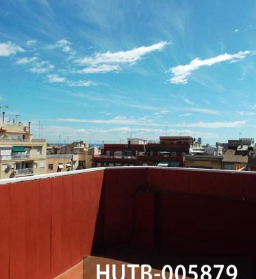 el Camp d'en Grassot i Gracia Nova Apartment | Ghat Apartments Gracia II