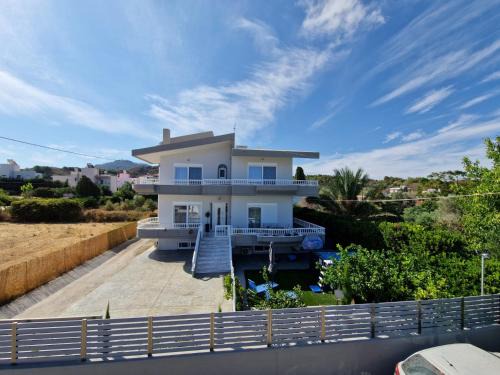 Petaloudes Villa | GianAngelo Holiday Villa