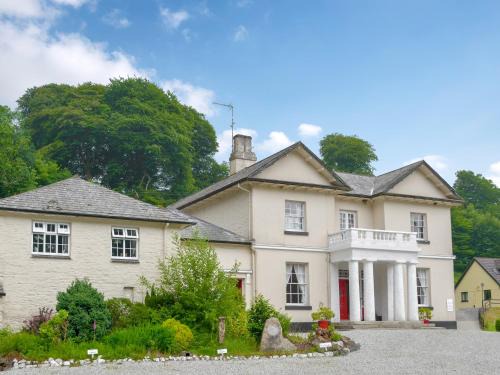 Liskeard House | Gibson Apt- Cv11