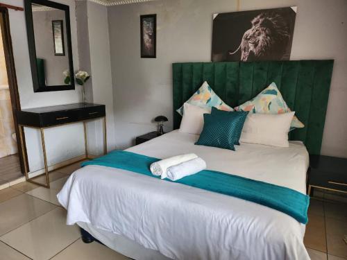 Emalahleni House | Gift from G guesthouse