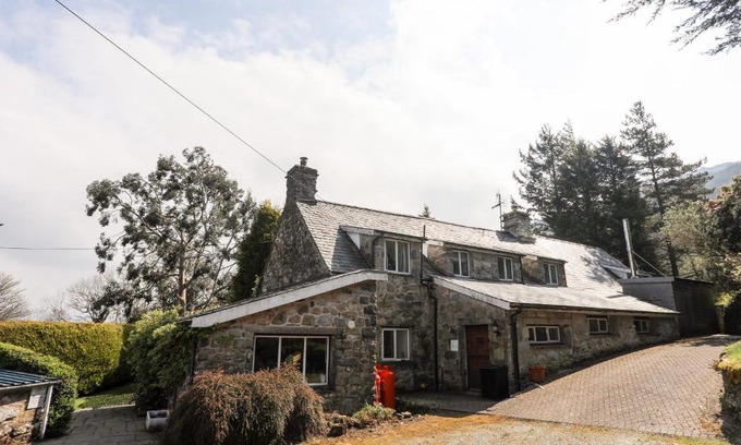 Dolgellau House | Gilfachwydd