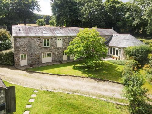 Redruth House | Gilly Barn
