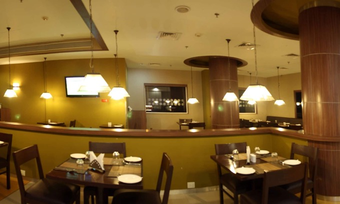 Sualkuchi Hotel | Ginger Guwahati