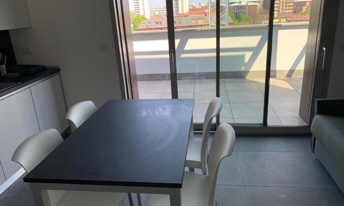 Maggiolina Apartment | Gioia Garden Apartment