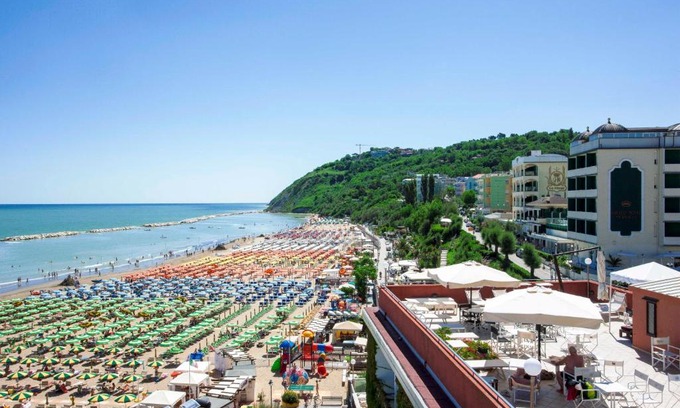 Gabicce Mare Hotel | Giovanna Regina Hotel