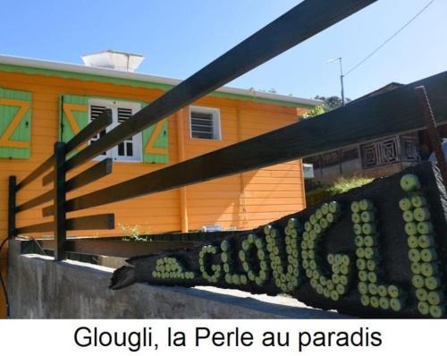 Rifflet House | Gite à 2 pas de la flamboyante plage de La Perle