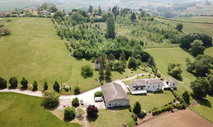 Sainte-Livrade-sur-Lot Cottage | Gite 90 m2 lot-et-Garonne / 6 people