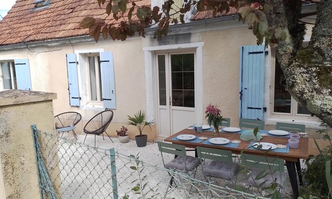 Ajat Cottage | Gite Ajat, 3 bedrooms, 6 persons