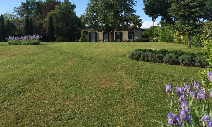 Cubzac-les-Ponts House | Gite Bellevue - Cubzac-les-ponts