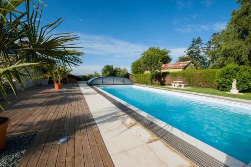 Neant-sur-Yvel House | Gite Bretagne Brocéliande piscine