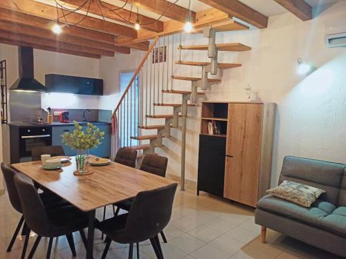 Vallon-Pont-d'Arc House | Gite de l'Auzon Vallon Pont d'Arc 3ch