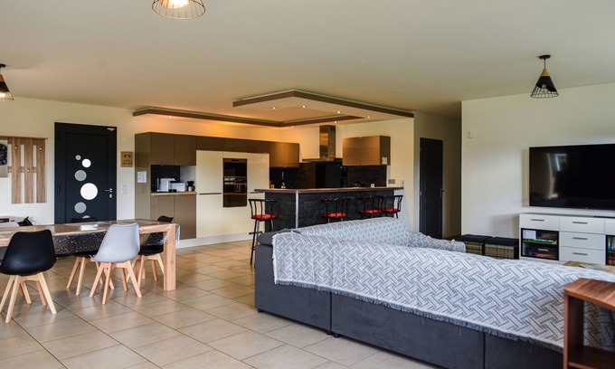 Montreal House | Gite des Fournels - Three Bedroom House, Sleeps 8