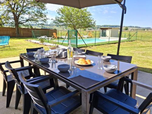 Bergerac House | Gite du Conty - Maison familiale avec piscine au cœur du Périgord, proche Bergerac