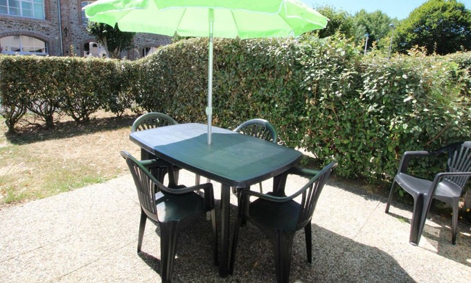 Gouville-sur-Mer Cottage | Gite Gouville-sur-Mer, 2 bedrooms, 4 persons