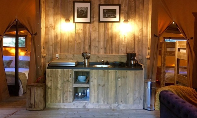 Saint Christophe Cottage | GITE Les Lodges du Château Tente Victoria near La Rochelle