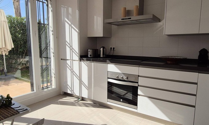 Marbella Cottage | Gite Marbella-Nueva Andalucía, 3 bedrooms, 6 persons