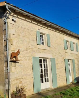 Sainte-Soline House | Gite Mani et Princesse à partir de 2 à 6 personnes
