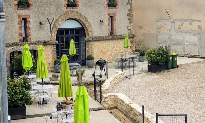 Mareil-le-Guyon Cottage | Gite Mareil-le-Guyon, 6 bedrooms, 12 persons