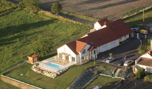 Chatellerault House | GITE MONTGOLFIÈRE 6 PERSONNES