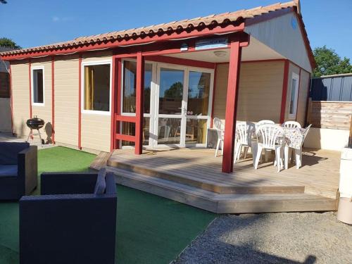 Saint-Marcan Ski Chalet | Gite proche Mont St Michel, Spa privatif en option ,St Malo