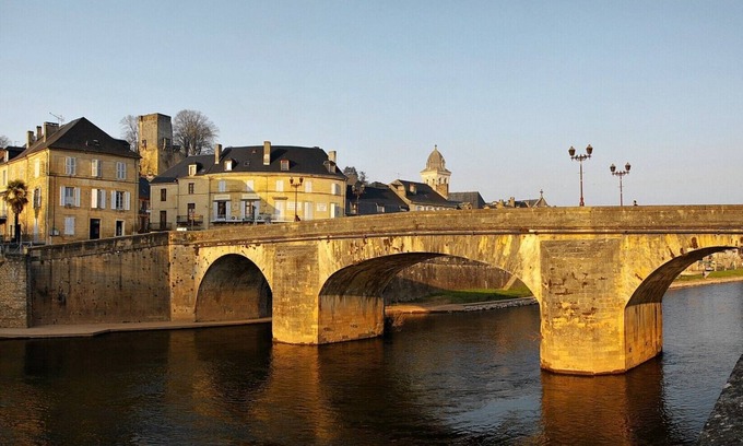 Montignac House | GITE "QUIET AND LEISURE" Montignac Lascaux. Beautiful sites to discover