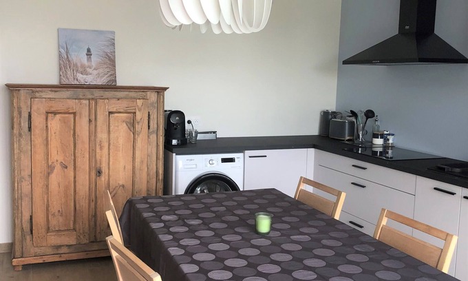 Guisseny Apartment | Gite Tiarmein 2bedrooms with swimming pool 2 steps from the sea