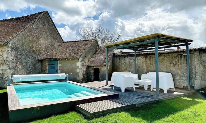 Mosnes House | Gites-domainedupin, "gîte de la Closerie