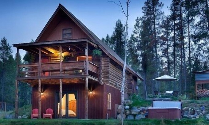 Columbia Falls Ski Chalet | Glacier Mountain Views